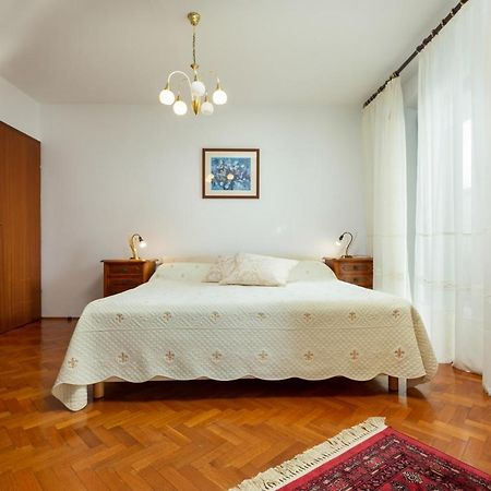 Holiday Apartment Suzana 로비니 외부 사진