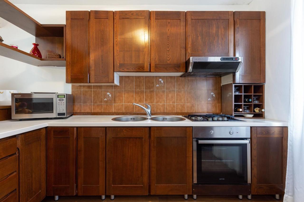 Holiday Apartment Suzana 로비니 외부 사진