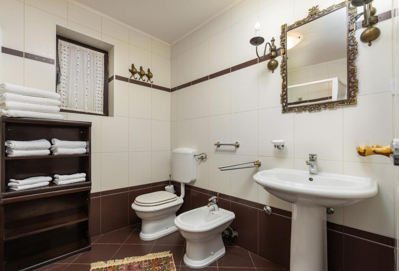 Holiday Apartment Suzana 로비니 외부 사진