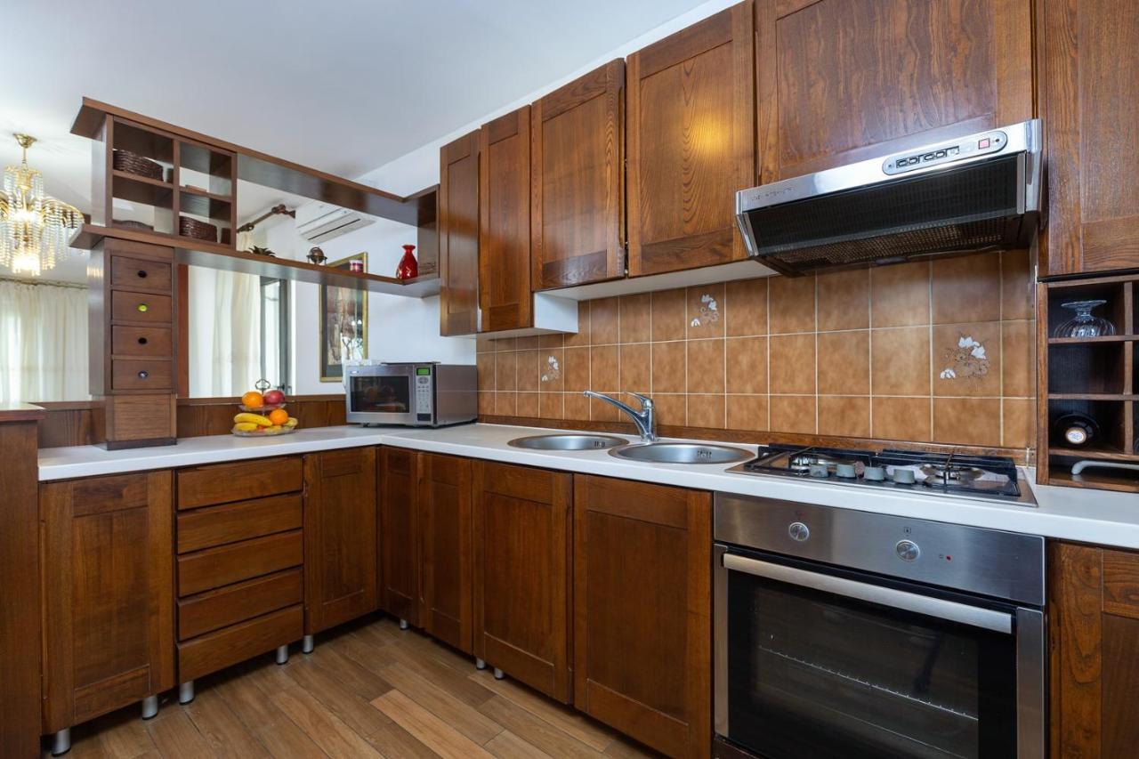 Holiday Apartment Suzana 로비니 외부 사진